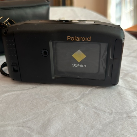 Polaroid Captiva SLR - Picture 5 of 6